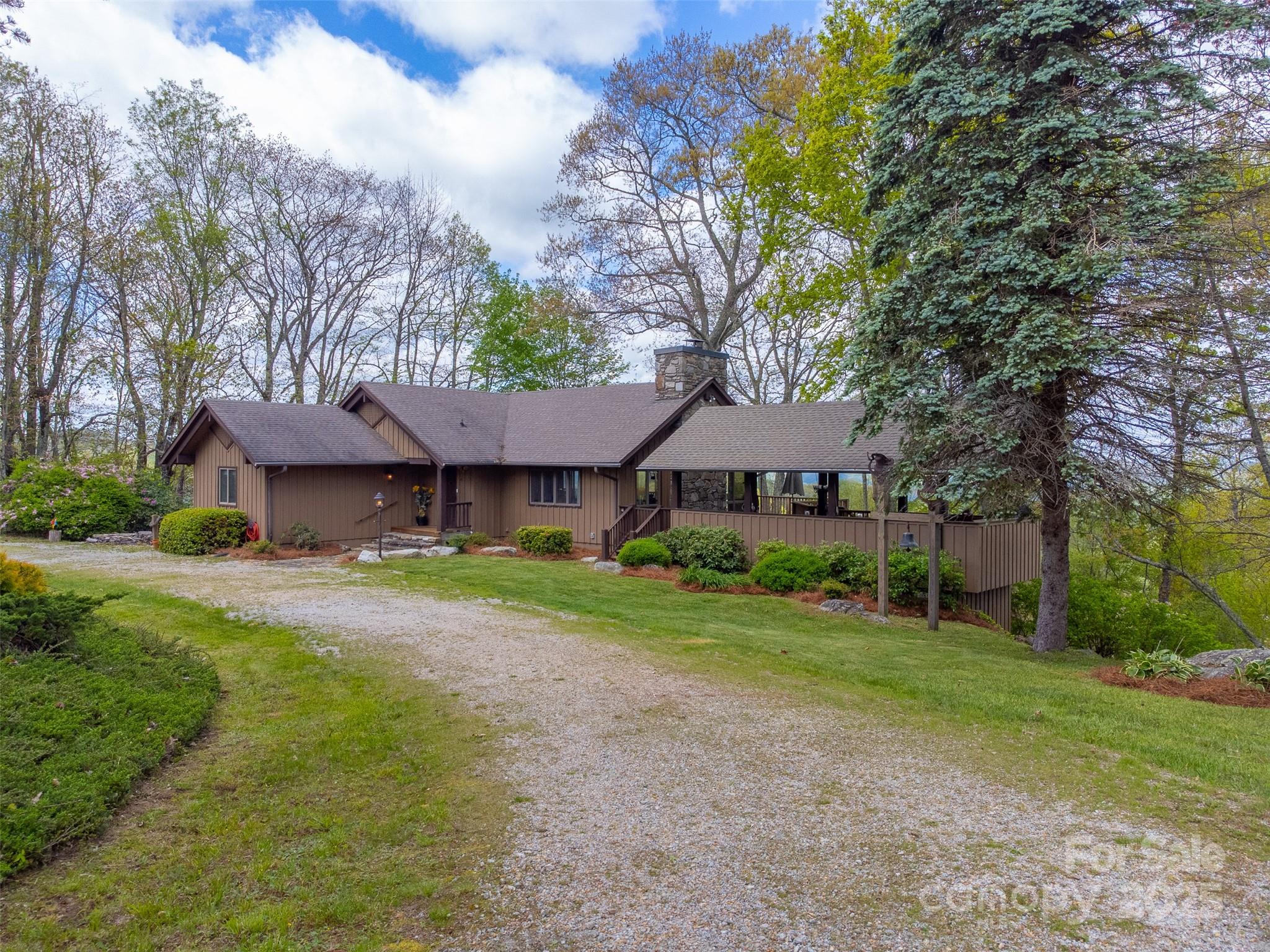 5271 Big Ridge Road Glenville, NC 28736 - Photo 1 of 26 Gallery Image 1