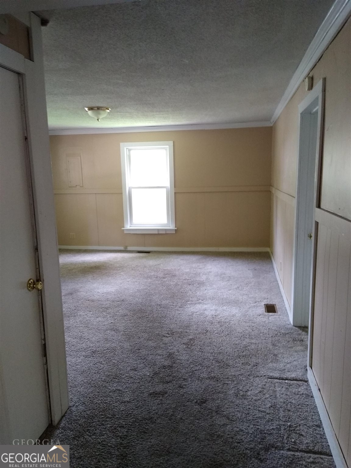 225 South Webb Street Hartwell, GA 30643 - Photo 5 of 24 a view of empty room