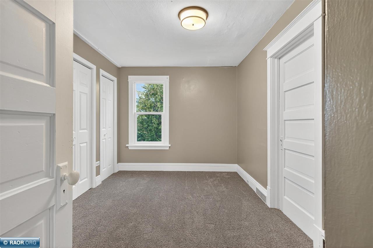 16 4th Street Southwest Chisholm, MN 55719 - Photo 24 of 43 Gallery Image 24