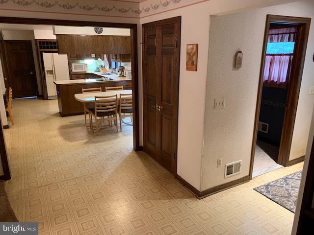 151 Eaglenest Road Freehold, NJ 07728 - Photo 18 of 40