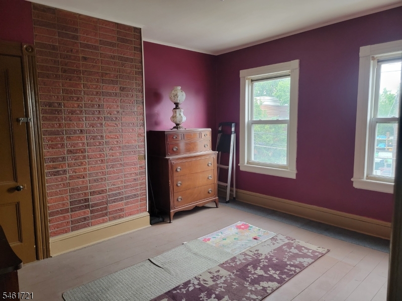 52 Goffle Road Hawthorne, NJ 07506 - Photo 12 of 19 Gallery Image 12