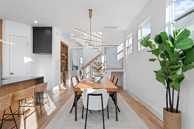 $599,900 | 2315 South Vernon Avenue, Dallas, TX 75224