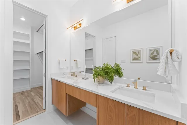 $599,900 | 2315 South Vernon Avenue, Dallas, TX 75224