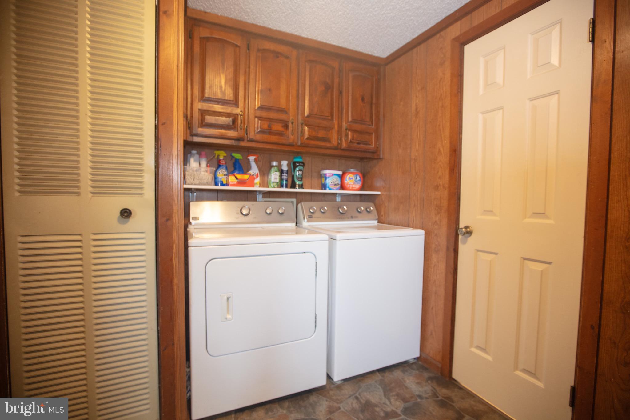 2555 Fords Corner Road Hartly, DE 19953 - Photo 27 of 43 a utility room with dryer and washer