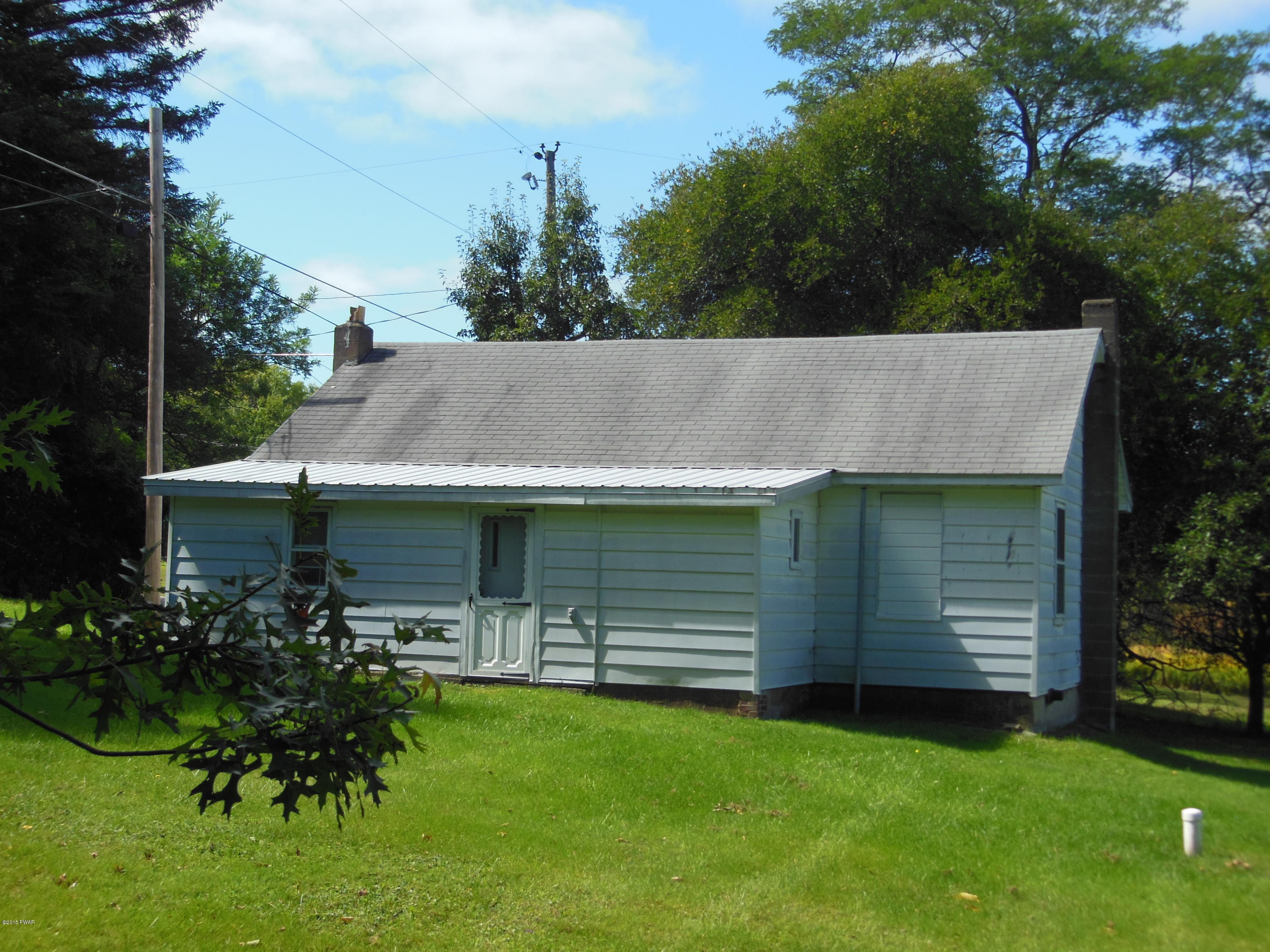88 Hemlock Grove Road Greentown, PA 18426 - Photo 2 of 10 Gallery Image 2