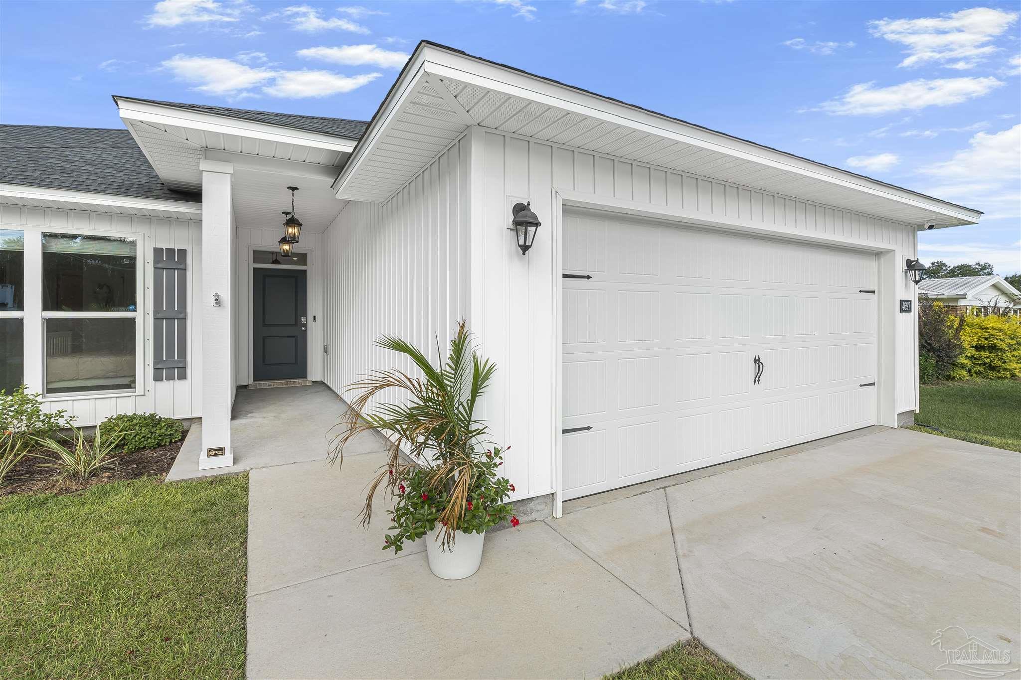 4697 Carl Booker Road Milton, FL 32583 - Photo 3 of 27