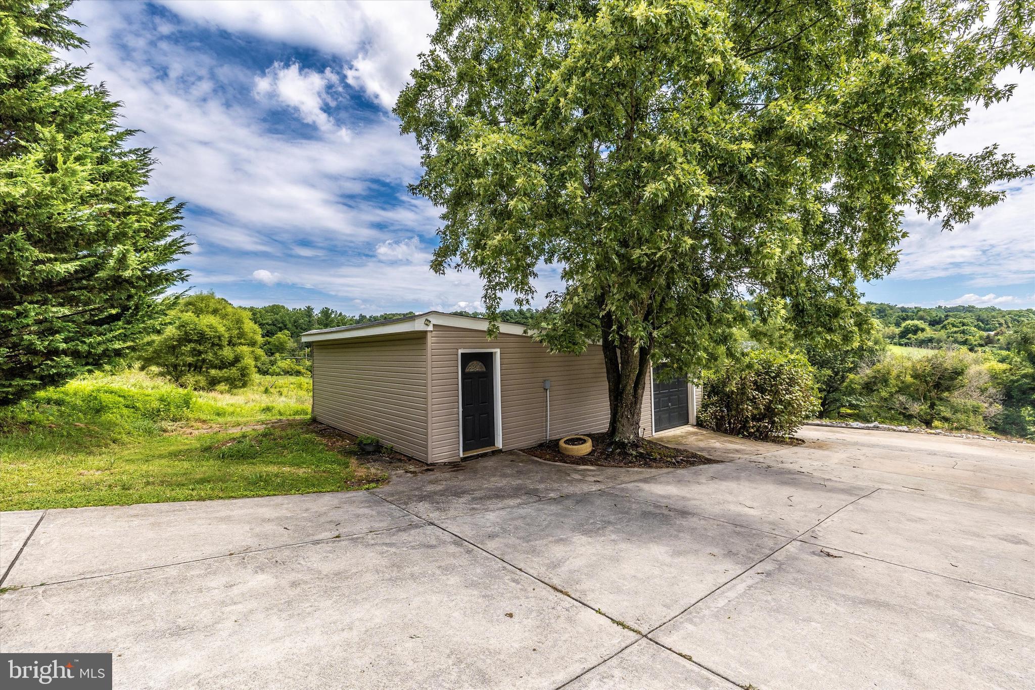 11007 Pleasant Walk Road Myersville, MD 21773 - Photo 56 of 63