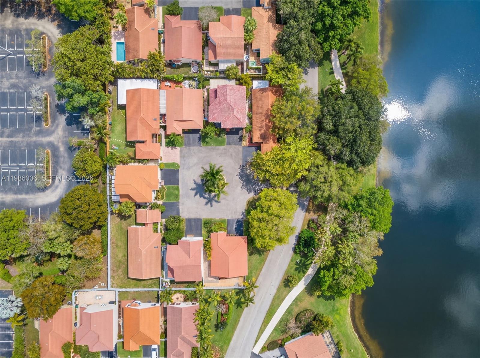 1495 Garden Road Weston, FL 33326 - Photo 9 of 32