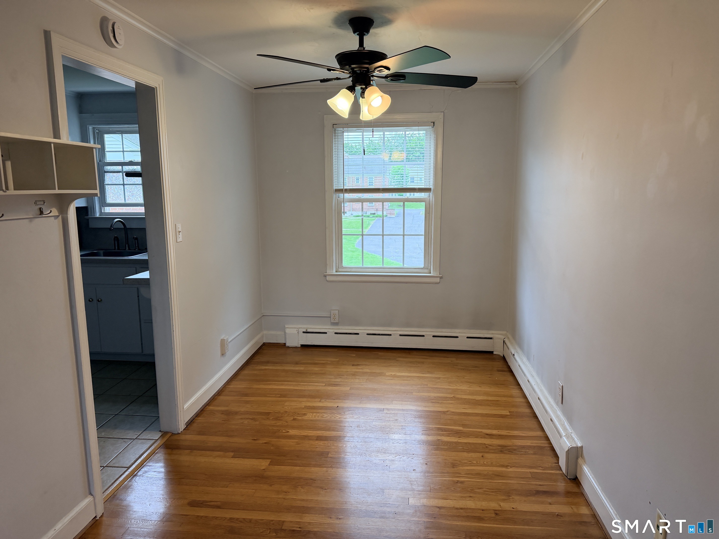 3 Grennan Road, Unit 4 West Hartford, CT 06107 - Photo 3 of 7