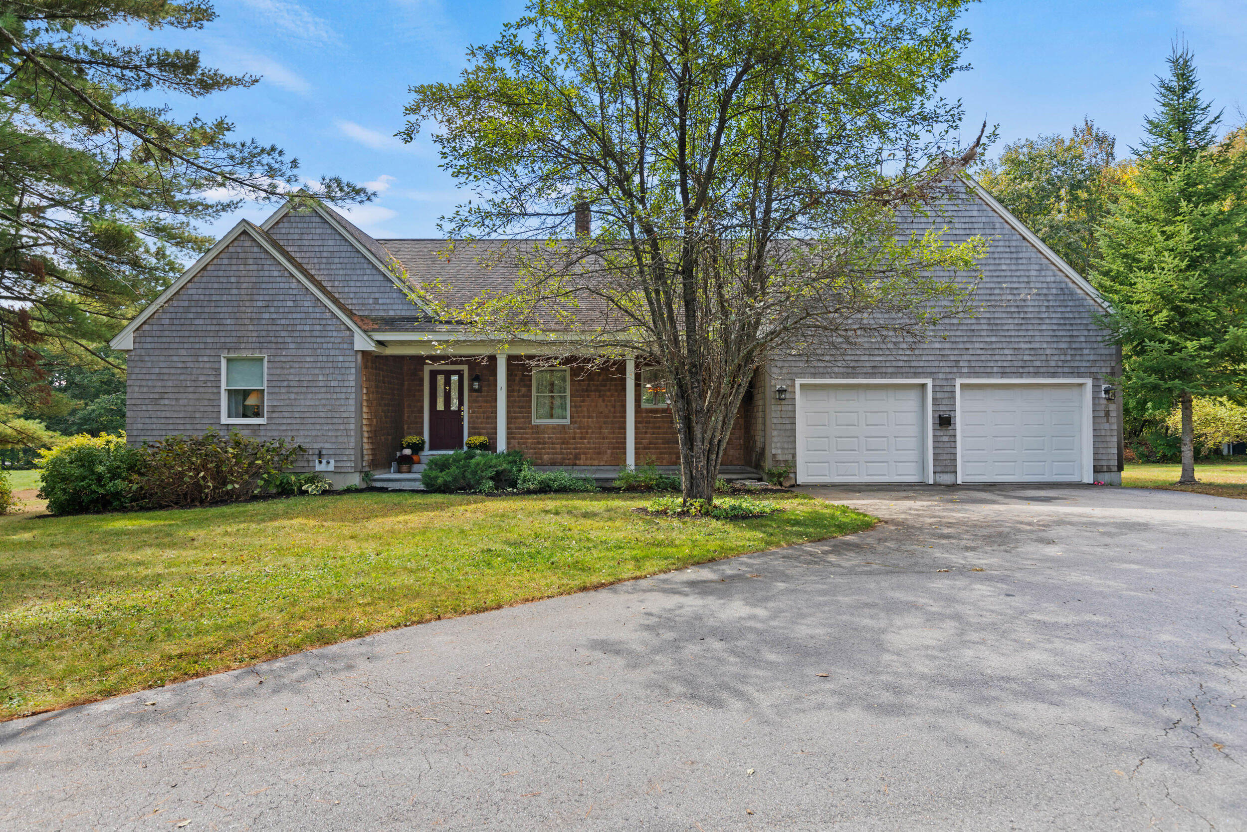 709 Cape Road Standish, ME 04084 - Photo 1 of 53 709 cape standish-005