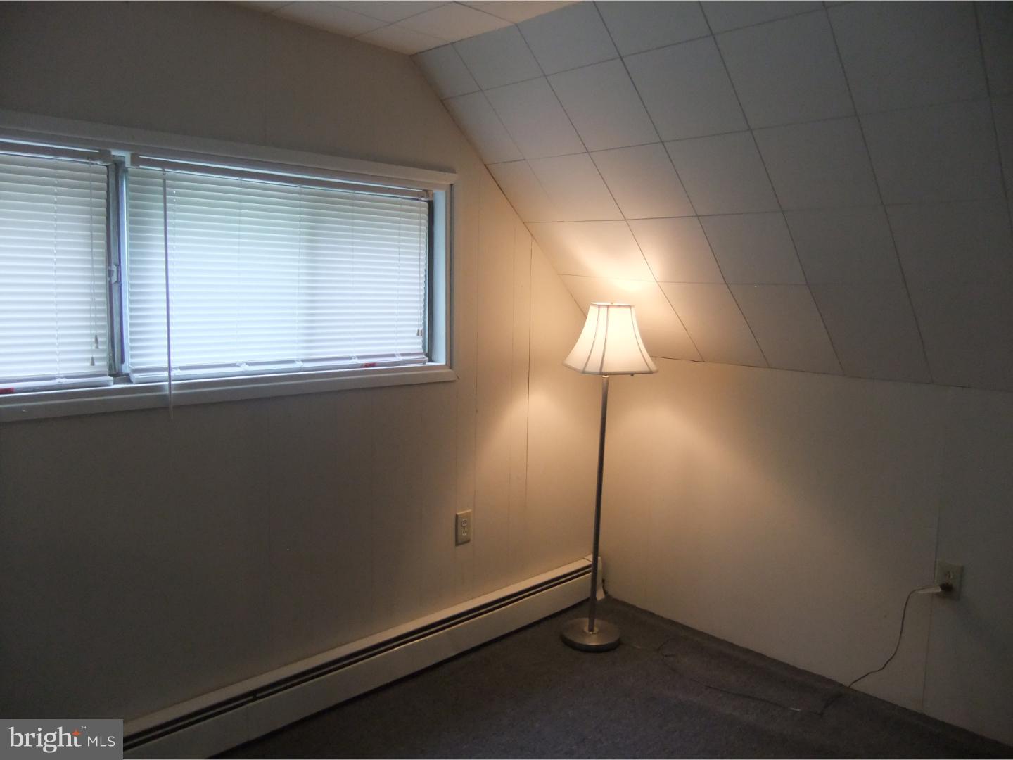 7 Winding Road Levittown, PA 19057 - Photo 16 of 25 Gallery Image 16