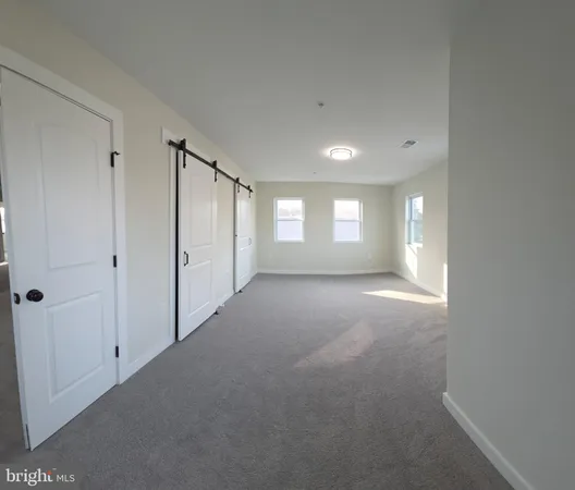 a view of empty room with window
