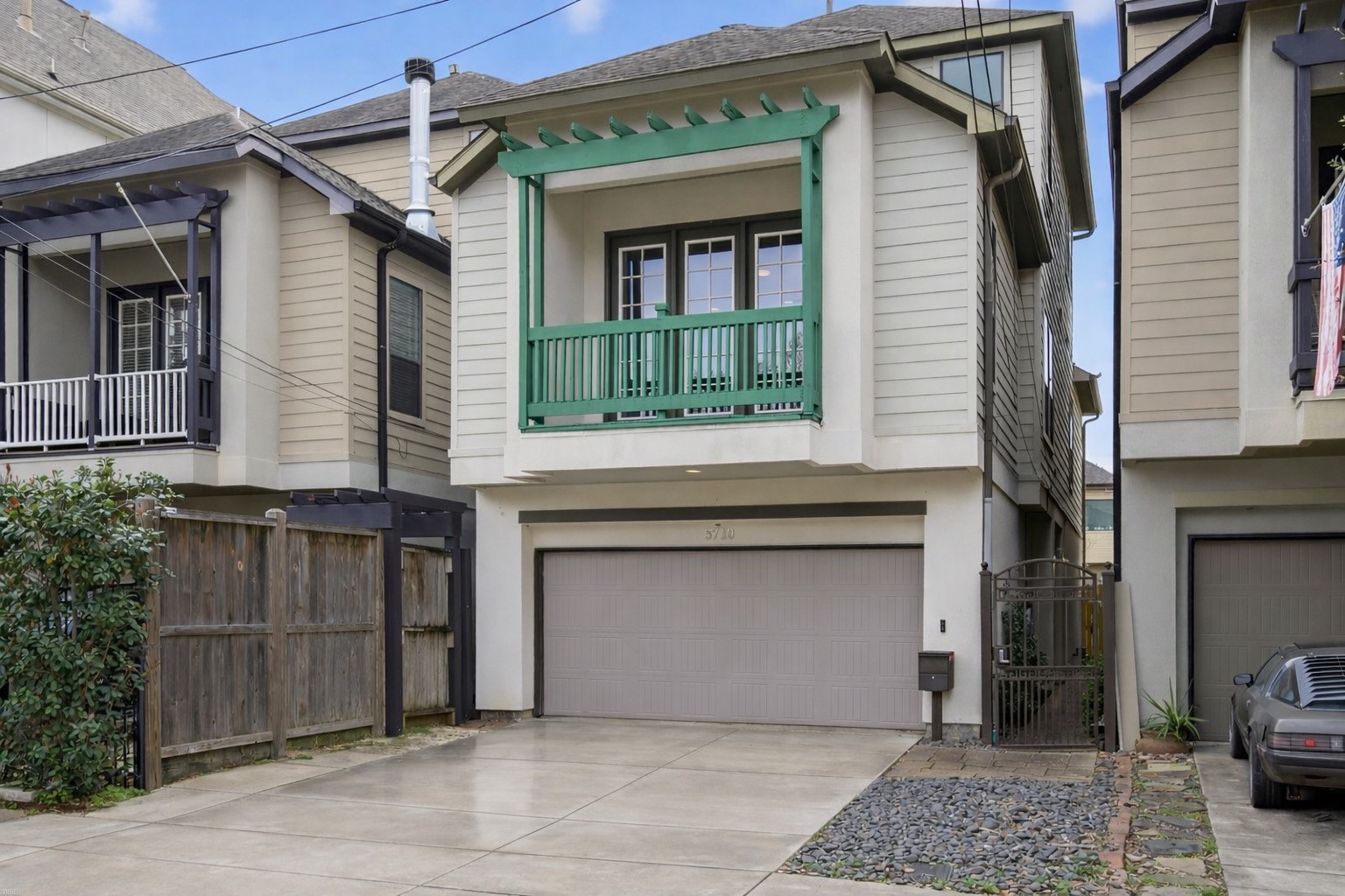 5719 Darling Street Houston, TX 77007 - Photo 1 of 35 a front view of a house with garage