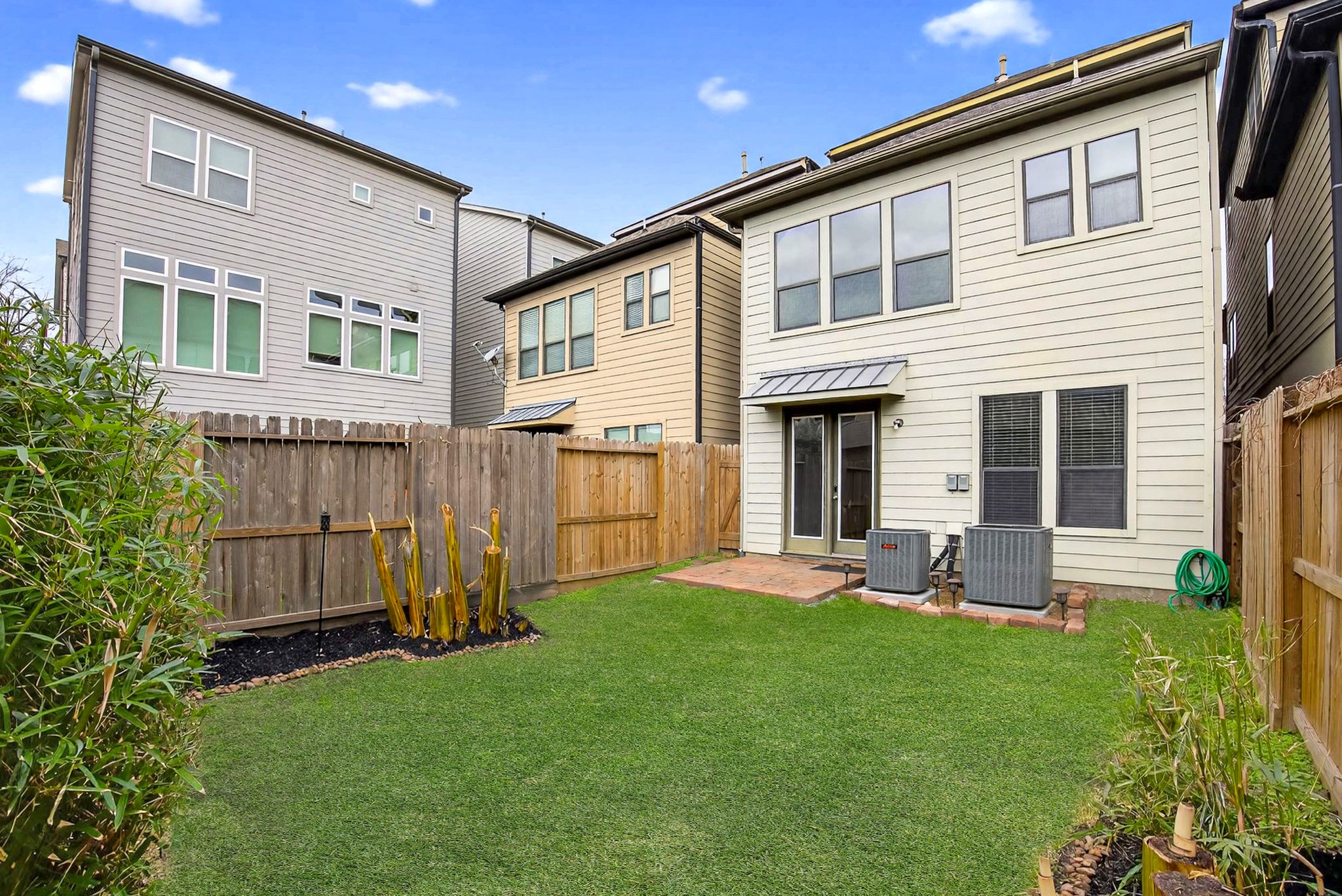 5719 Darling Street Houston, TX 77007 - Photo 31 of 35 a front view of a house with a yard and porch