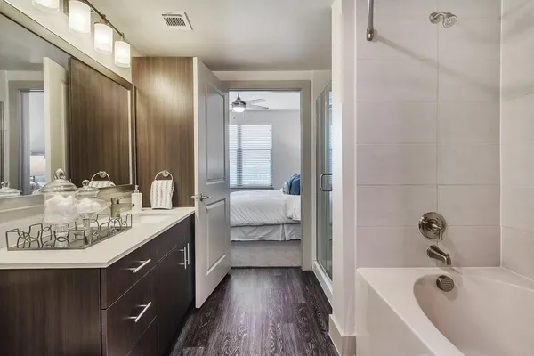 $1,925 | 10550 North Central Expressway, Unit 335, Dallas, TX 75231