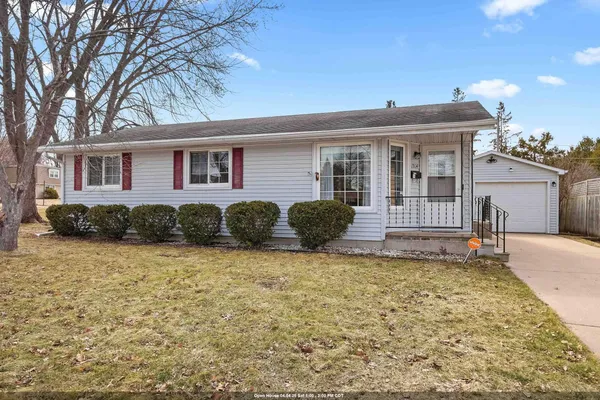 $259,900 | 1914 Lilac Lane, Green Bay, WI 54302