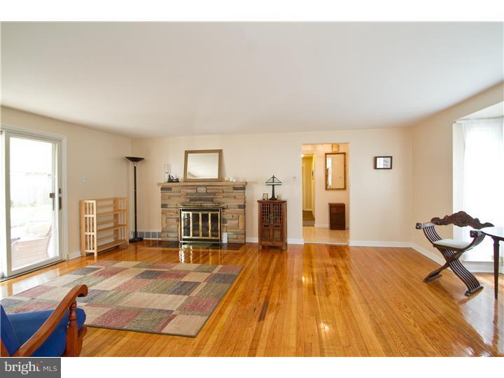 1000 South Fairview Street Riverside, NJ 08075 - Photo 3 of 24
