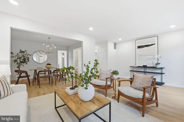 $650,000 | 4563 Airlie Way, Annandale, VA 22003