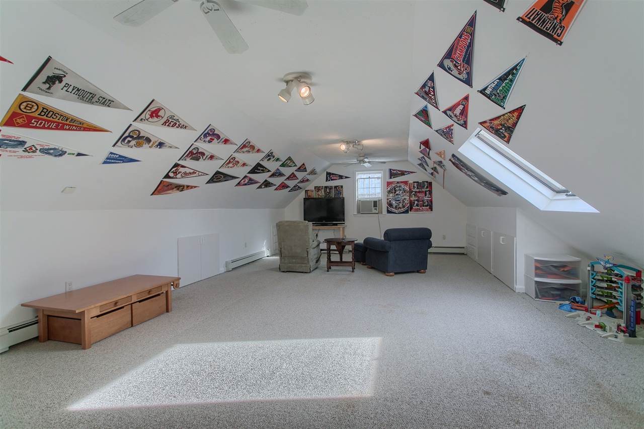 11 Meadowbrook Road Derry, NH 03038 - Photo 23 of 28