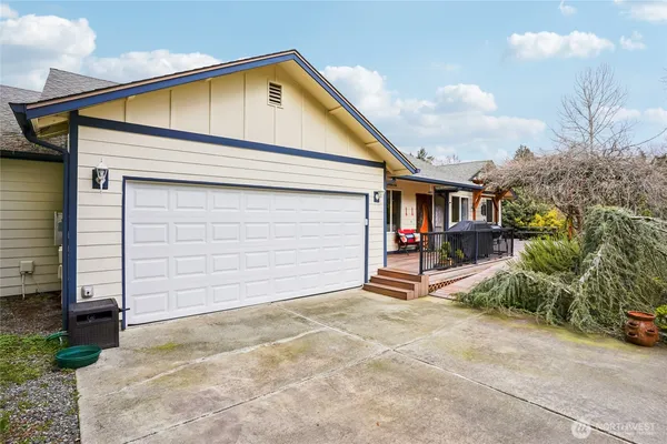 $750,000 | 9509 237th Street East, Graham, WA 98338