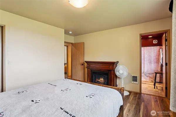 $750,000 | 9509 237th Street East, Graham, WA 98338