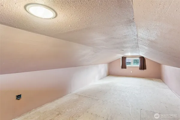 $750,000 | 9509 237th Street East, Graham, WA 98338