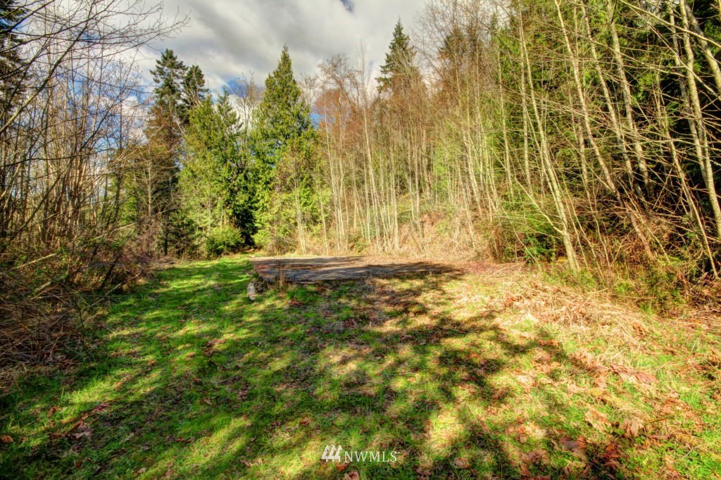 3218 Lakeshore Road Bellingham, WA 98226 - Photo 3 of 7 Gallery Image 3
