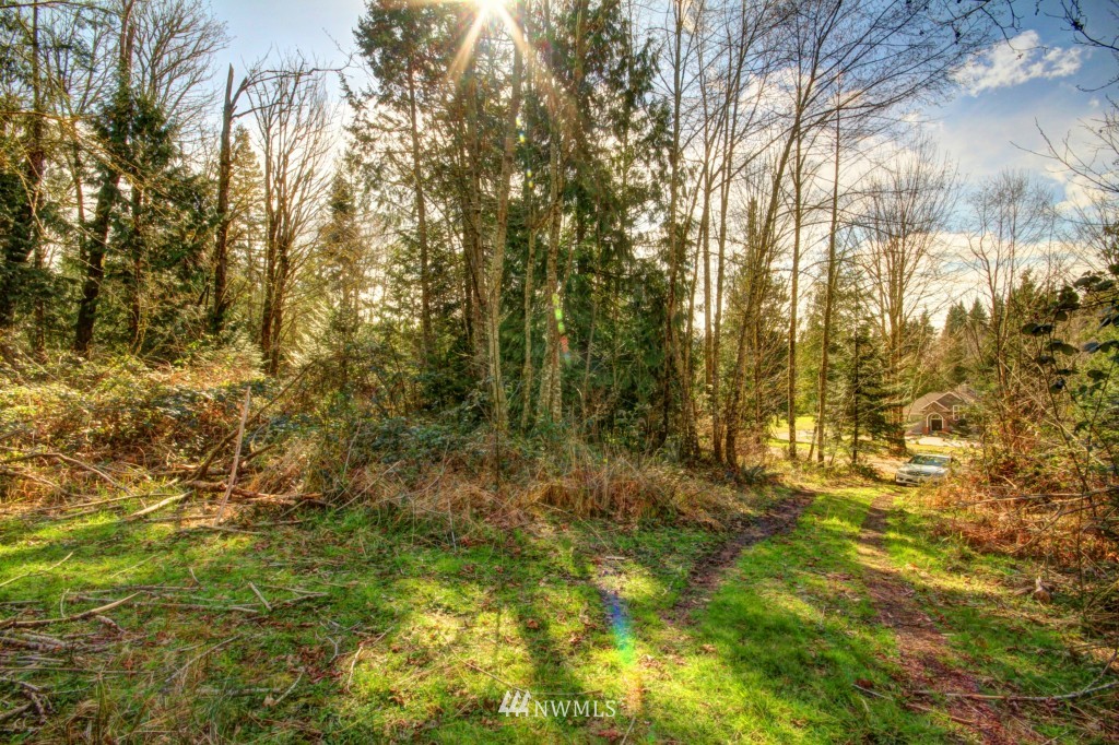 3218 Lakeshore Road Bellingham, WA 98226 - Photo 7 of 7 Gallery Image 7