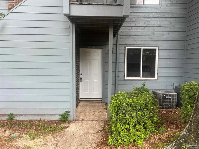 $129,900 | 7225 West Fairfield Drive, Unit A3, Pensacola, FL 32506