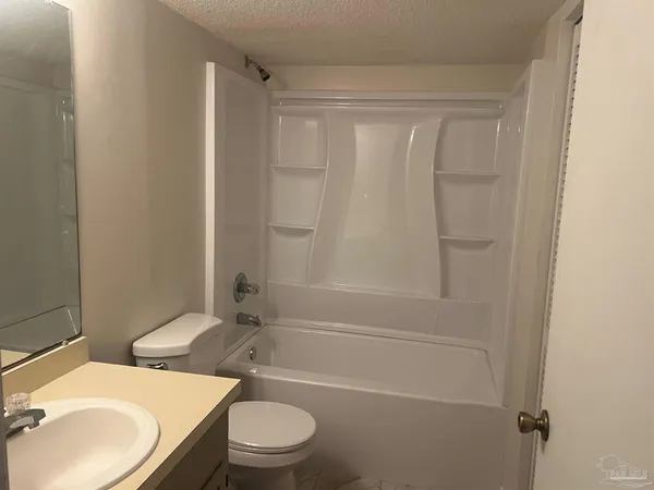 $129,900 | 7225 West Fairfield Drive, Unit A3, Pensacola, FL 32506