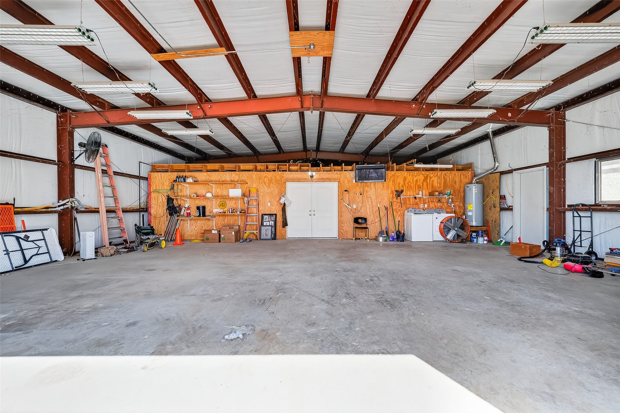 8525 Spell Road Needville, TX 77461 - Photo 19 of 33