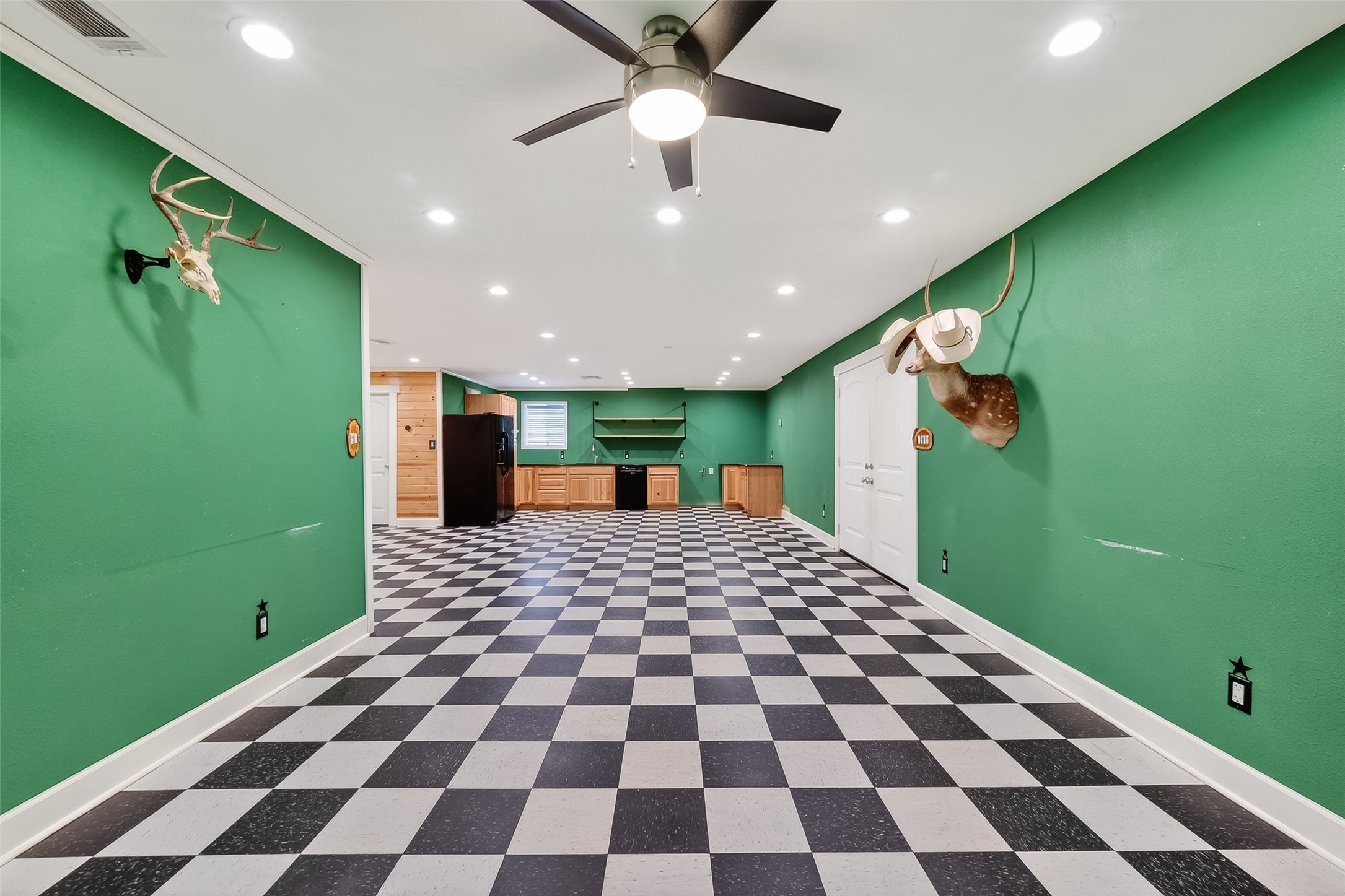 8525 Spell Road Needville, TX 77461 - Photo 6 of 33