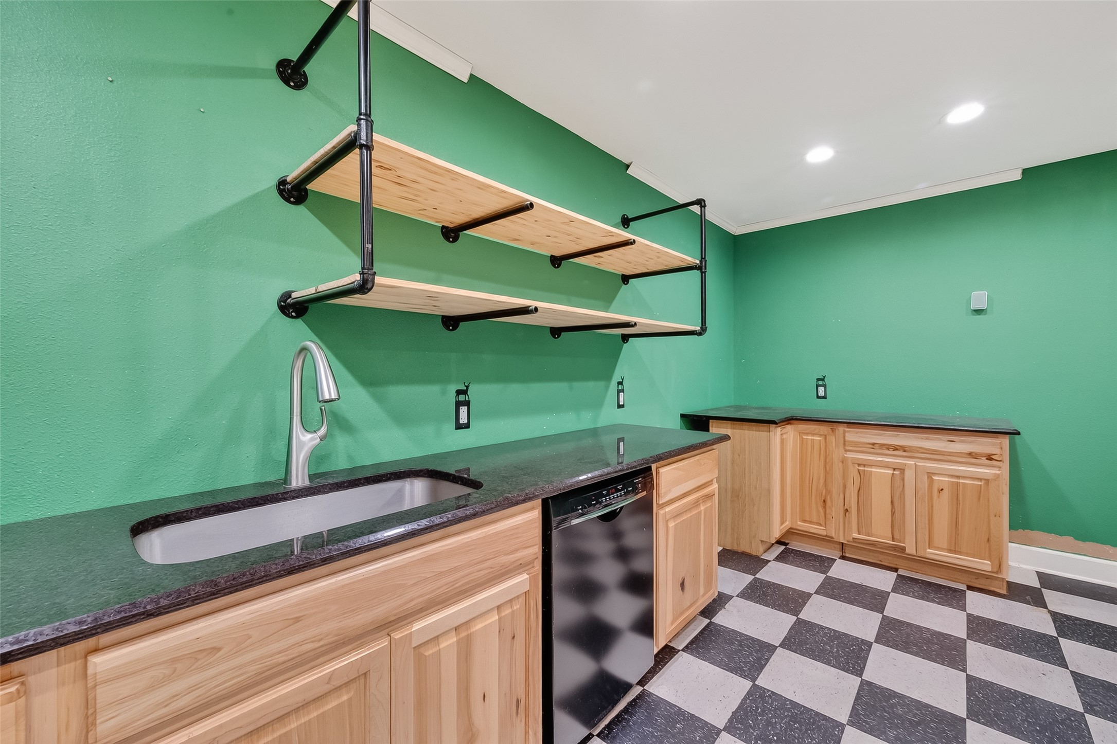 8525 Spell Road Needville, TX 77461 - Photo 9 of 33