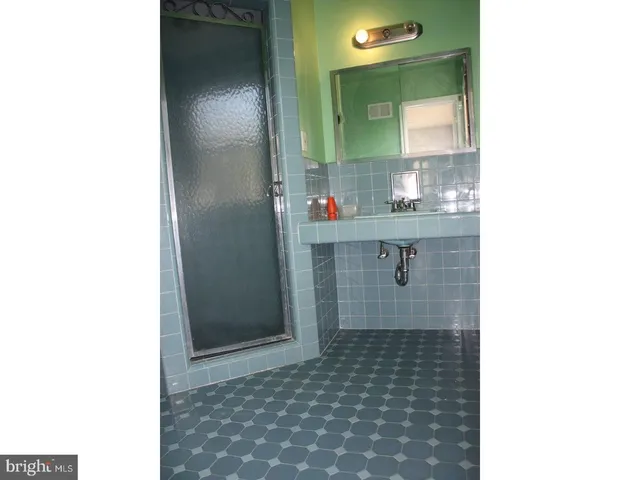 $4,500 | 1213 Manoa Road, Wynnewood, PA 19096