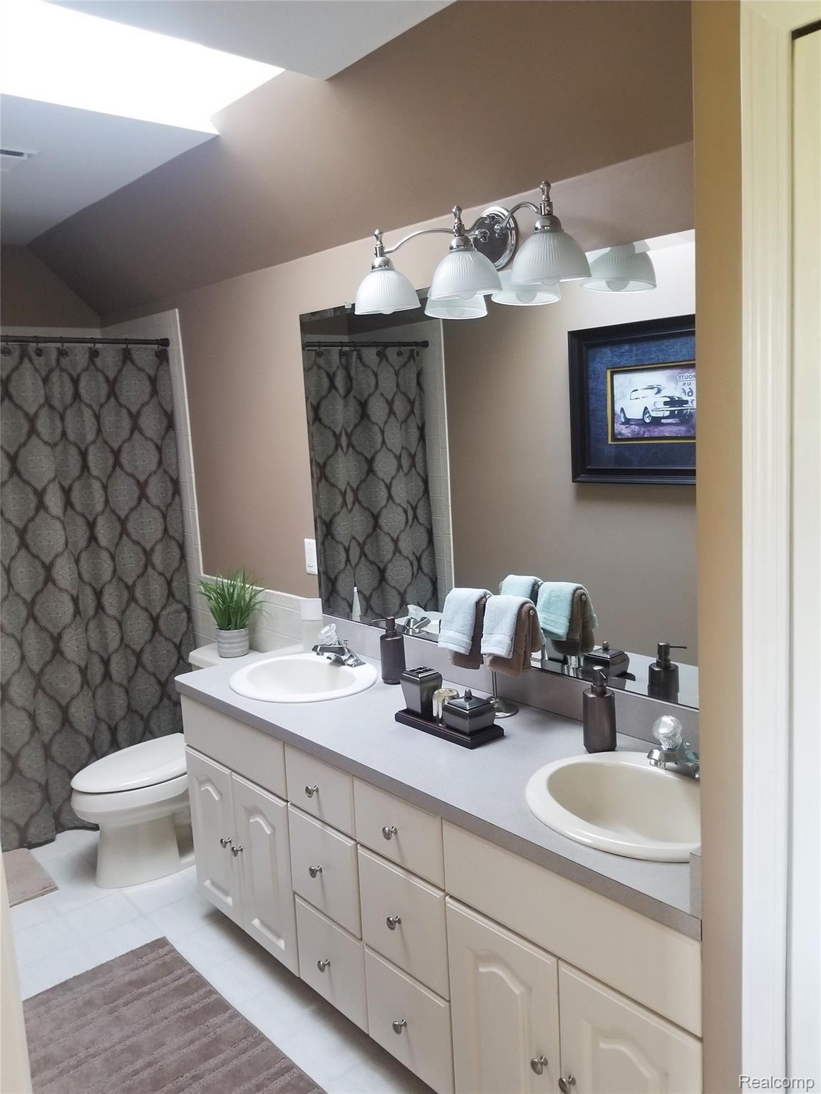 21320 McPhall Road Armada, MI 48005 - Photo 21 of 23 Home 21.jpg