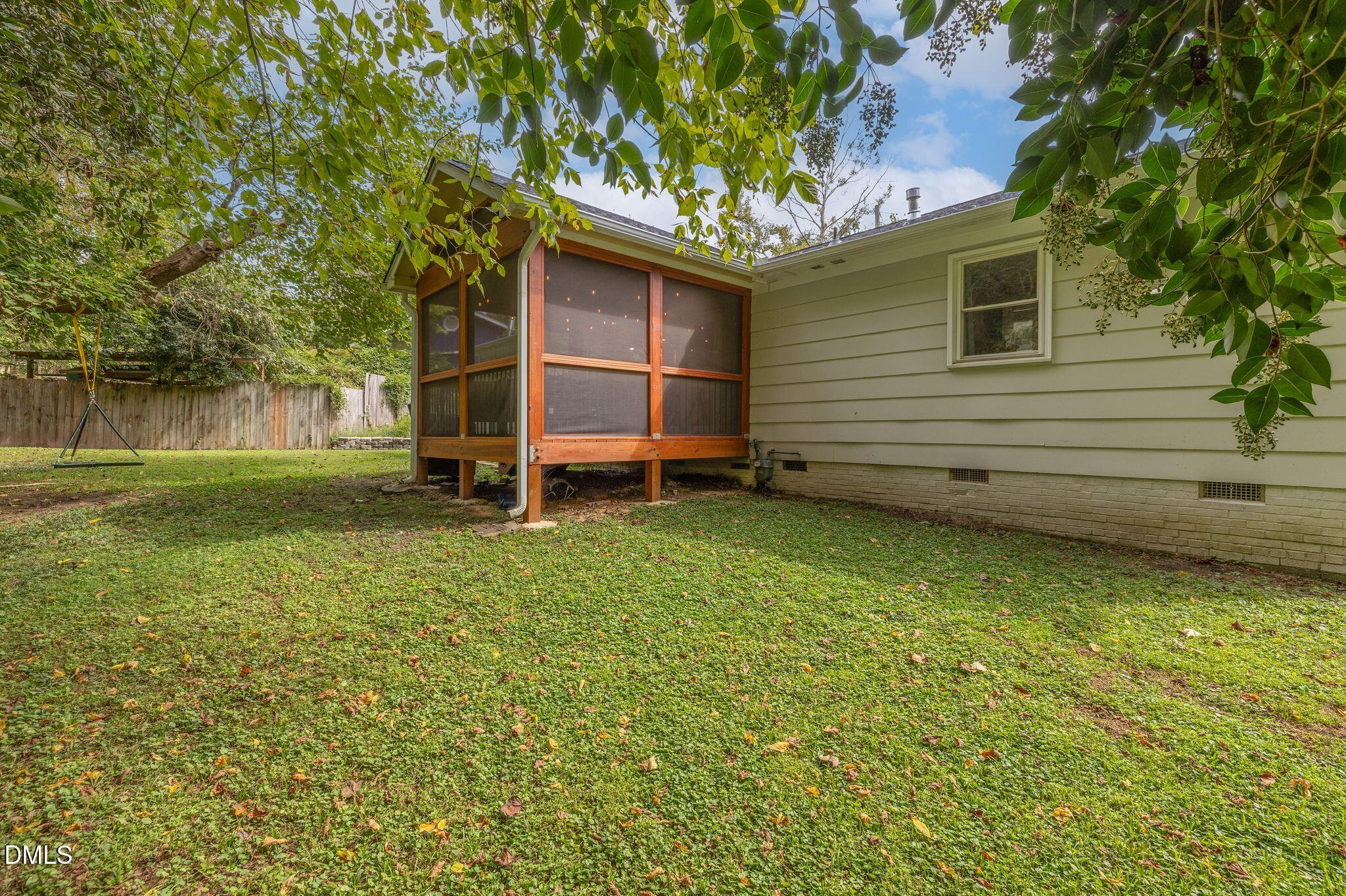 2601 Bristol Place Raleigh, NC 27610 - Photo 34 of 36 25__69A9726