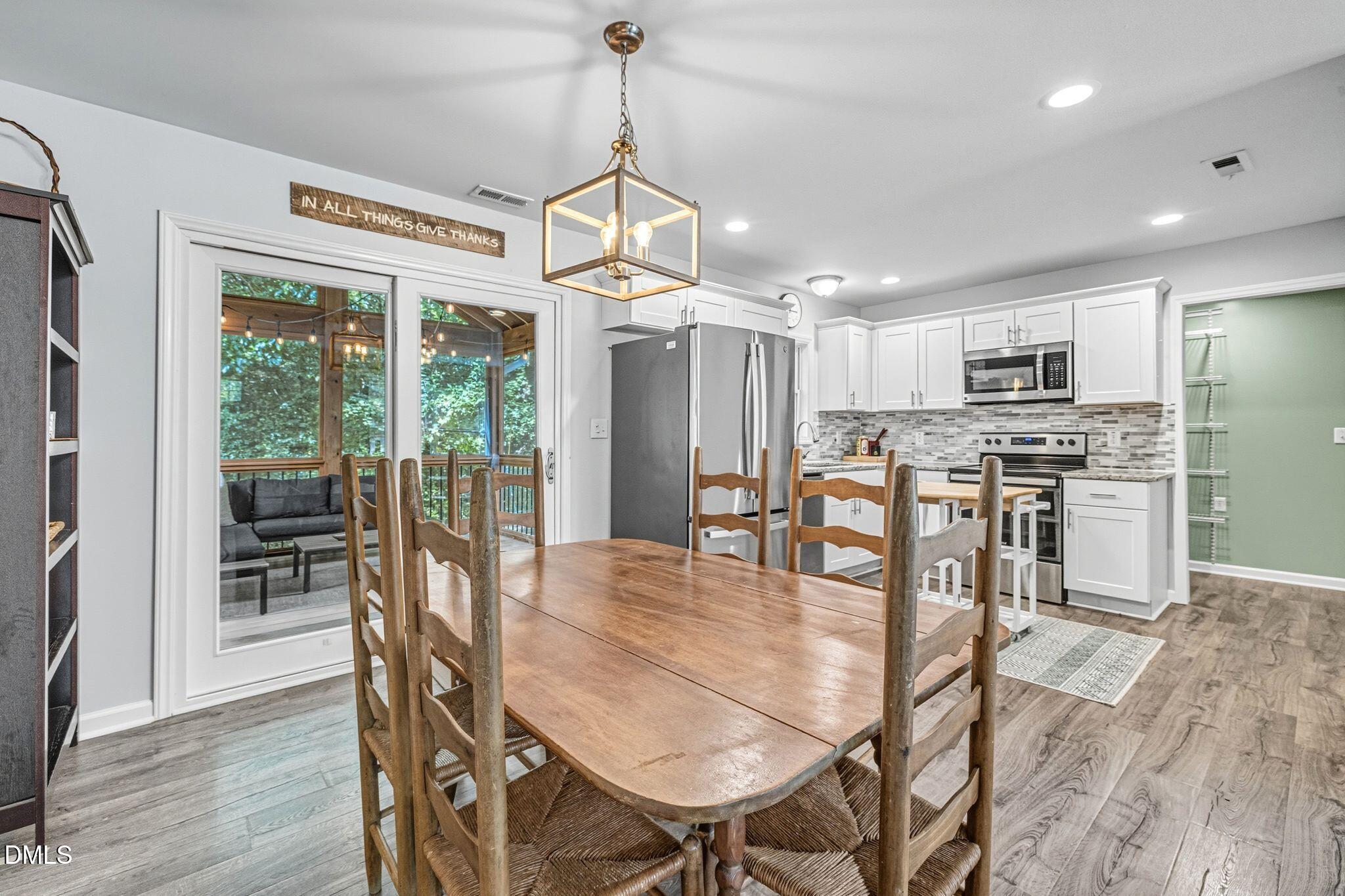 2601 Bristol Place Raleigh, NC 27610 - Photo 10 of 36 28__69A9843