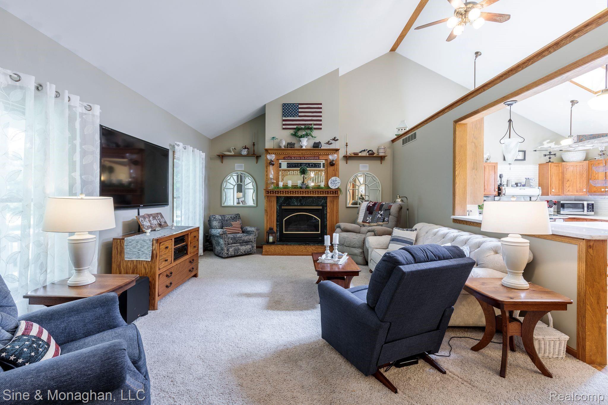 4711 Yankee Road St. Clair, MI 48079 - Photo 8 of 61 4711 Yankee Rd-13.jpg