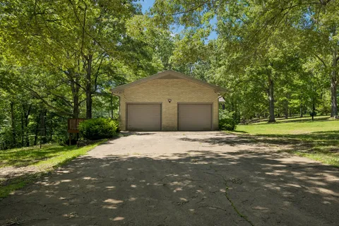 $349,900 | 467 Sandy Road, Dover, TN 37058