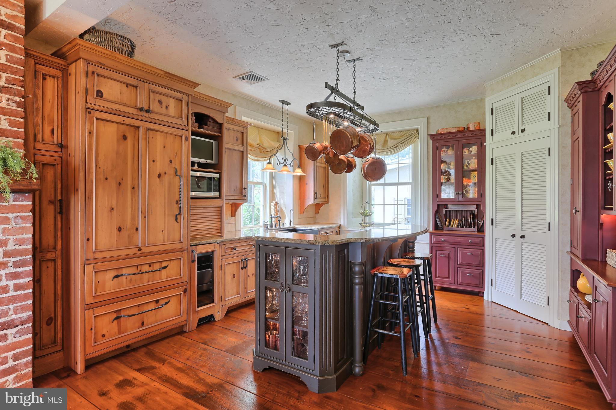 1500 Schaeffer Road Newmanstown, PA 17073 - Photo 11 of 97 Beautiful Remodeled Kitchen