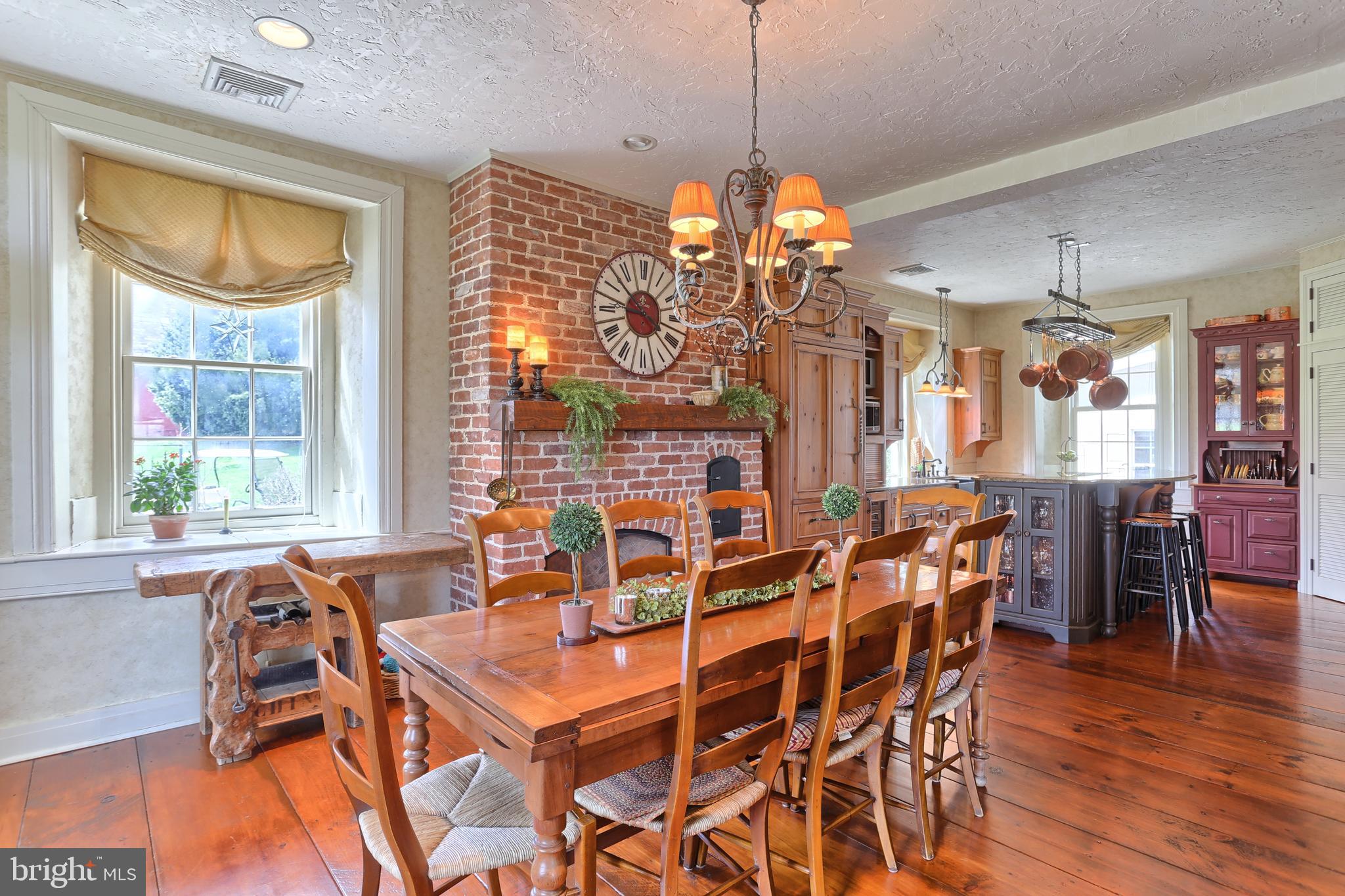 1500 Schaeffer Road Newmanstown, PA 17073 - Photo 9 of 97 Eat-in Kitchen