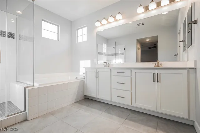 $3,300 | 27 Santo Mio Court, Henderson, NV 89011