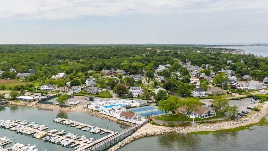 79 Jericho Road Scituate, MA 02066 - Photo 4 of 38