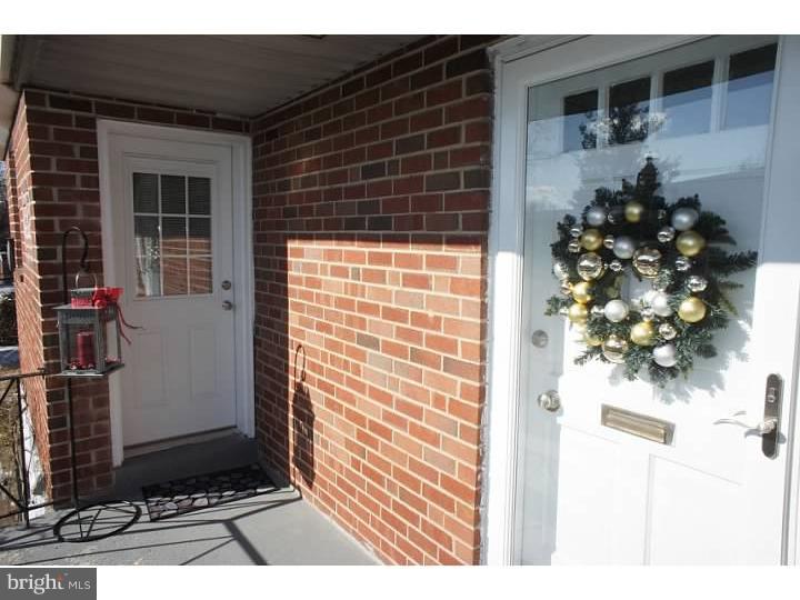 7220 Hill Road Philadelphia, PA 19128 - Photo 2 of 22 Gallery Image 2