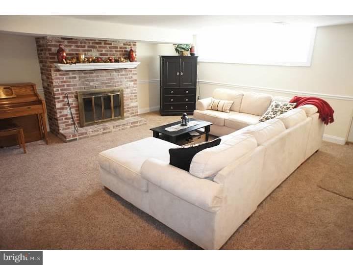 7220 Hill Road Philadelphia, PA 19128 - Photo 15 of 22 Gallery Image 15