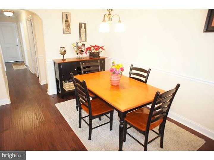 7220 Hill Road Philadelphia, PA 19128 - Photo 7 of 22 Gallery Image 7