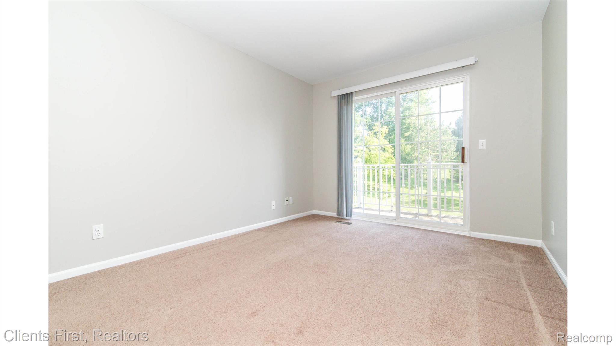 3492 Oakmonte Boulevard Rochester, MI 48306 - Photo 8 of 16 Gallery Image 8