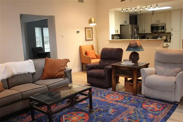 $3,200 | 14312 Tanglewood Drive, Farmers Branch, TX 75234