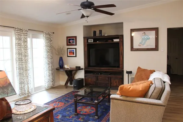 $3,200 | 14312 Tanglewood Drive, Farmers Branch, TX 75234