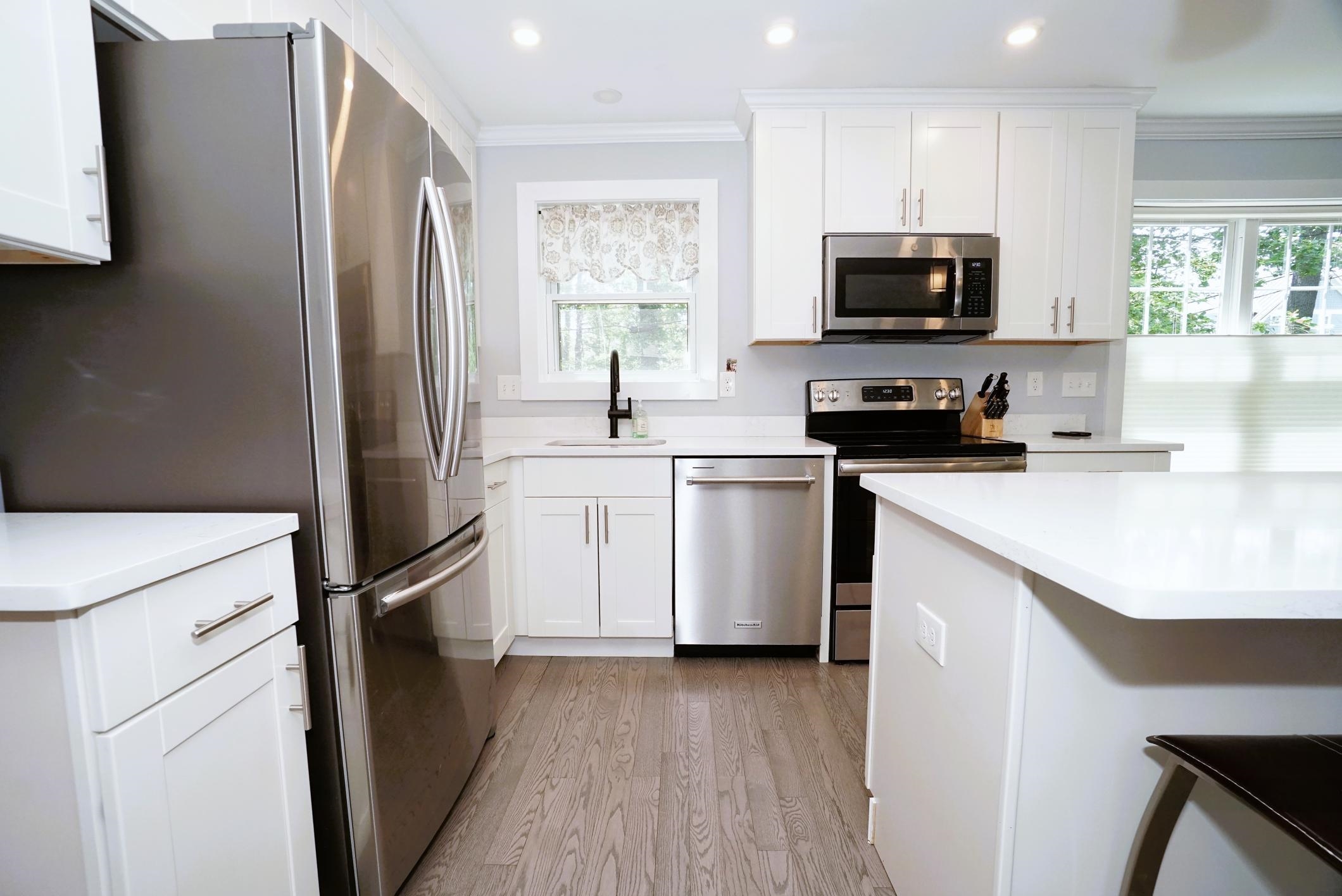 12 Grove Street Windham, NH 03087 - Photo 5 of 47